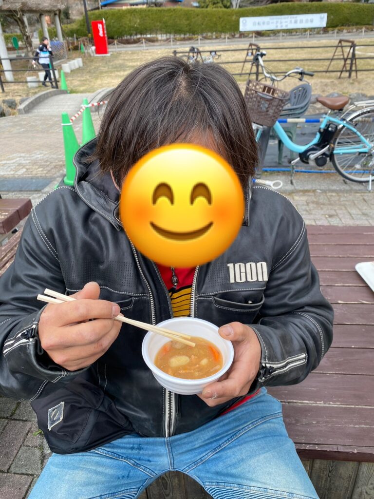 道の駅どうしで豚汁を食べる